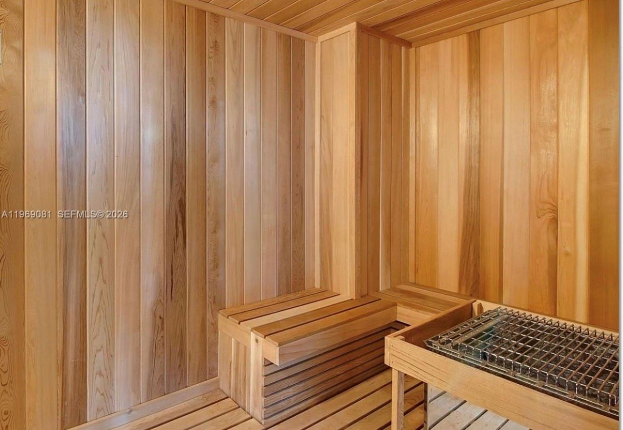 460 NE 28th St, Unit 2102, Miami, FL 33137 Photo