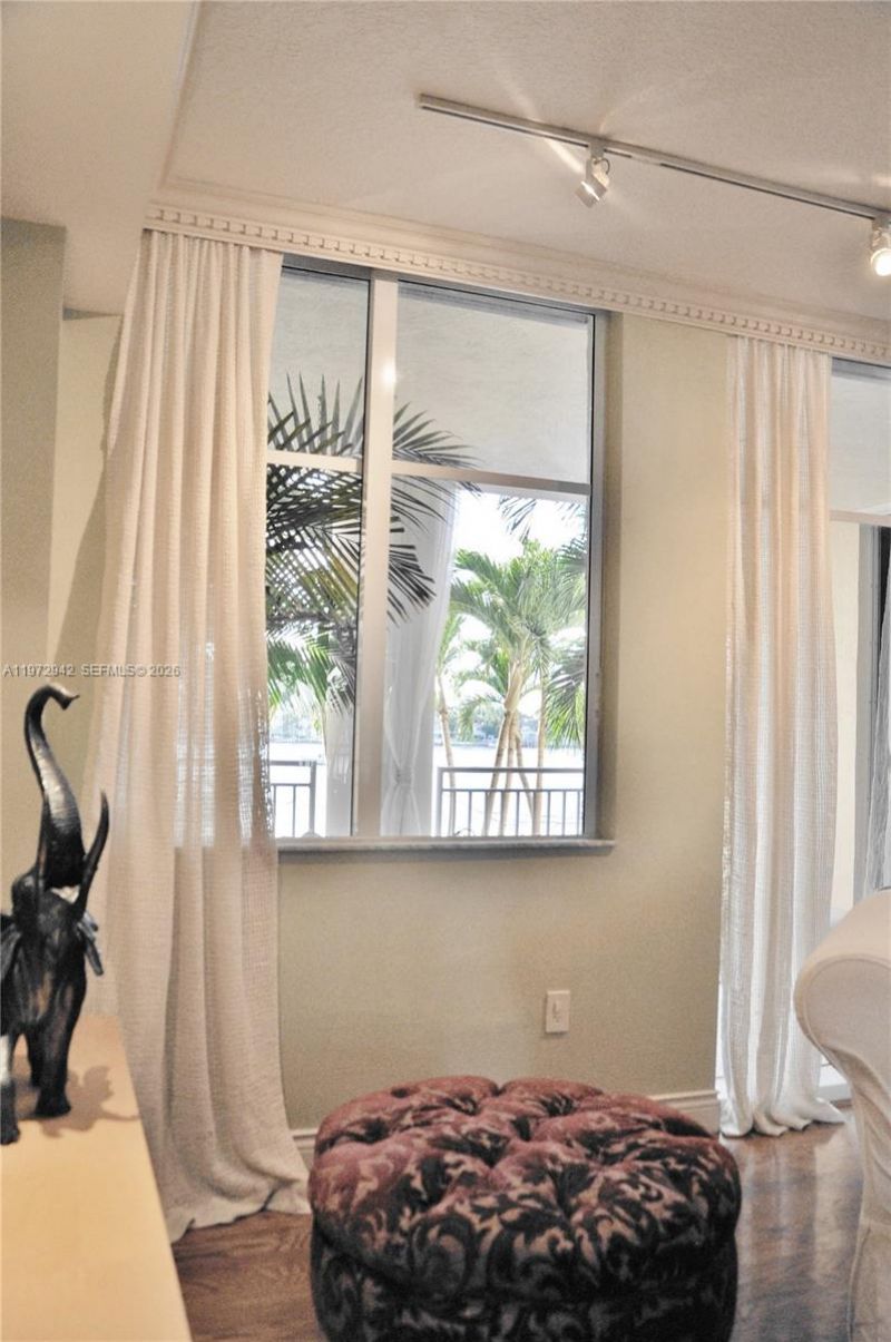 1 Century Ln, Unit 310, Miami Beach, FL 33139 Photo