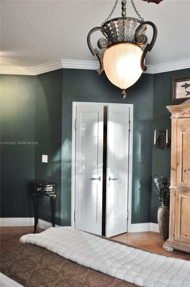 1 Century Ln, Unit 310, Miami Beach, FL 33139 Photo