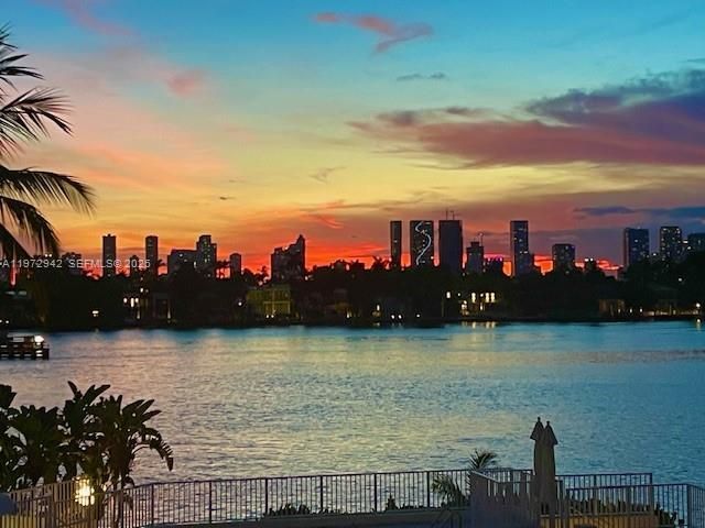 1 Century Ln, Unit 310, Miami Beach, FL 33139 Photo