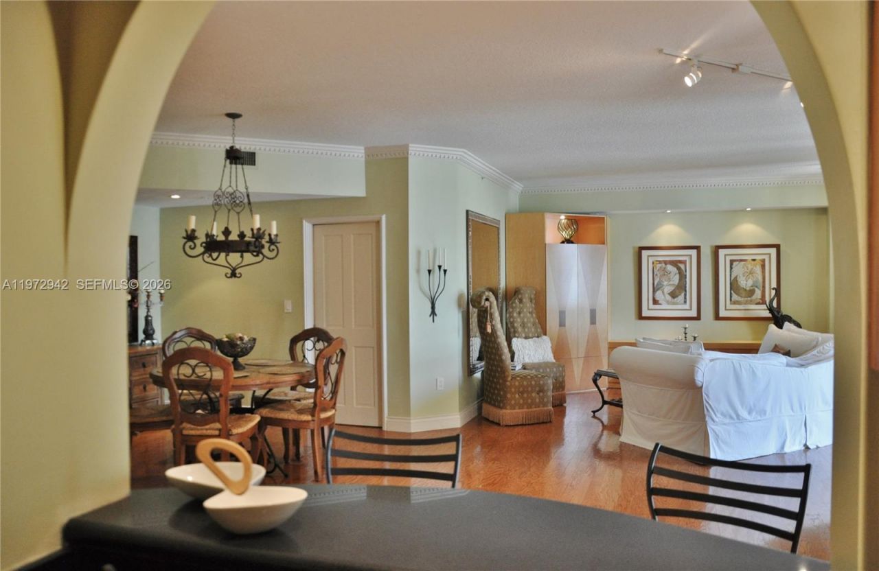 1 Century Ln, Unit 310, Miami Beach, FL 33139 Photo