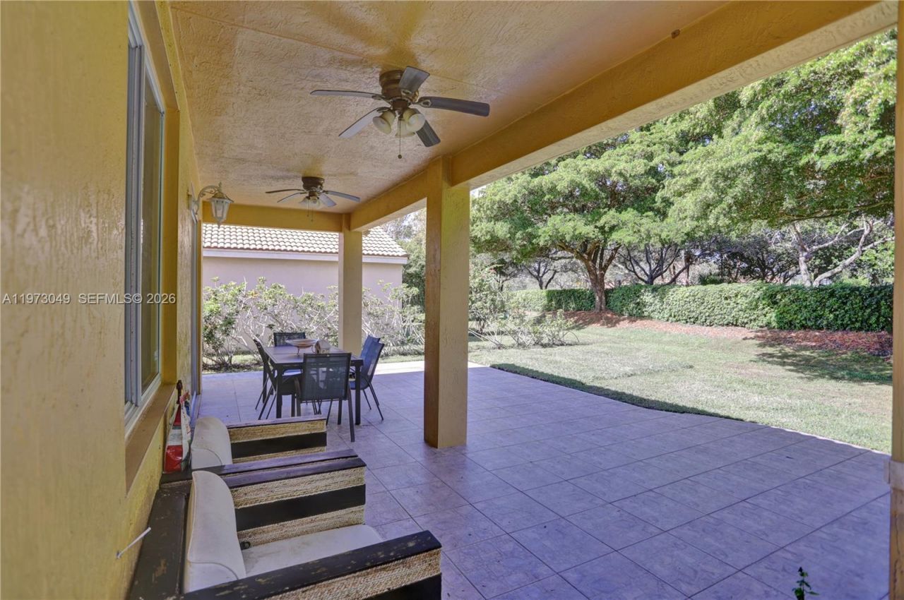 1462 Sabal Trl , Weston, FL 33327 Photo