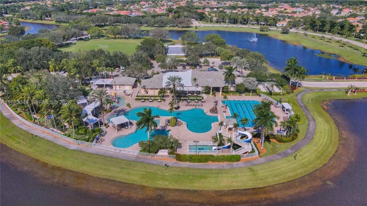 1462 Sabal Trl , Weston, FL 33327 Photo