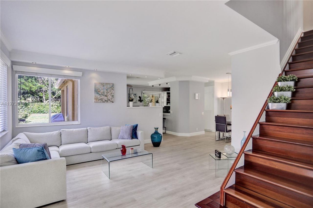 1462 Sabal Trl , Weston, FL 33327 Photo