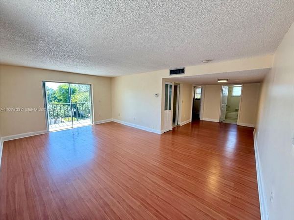 1236 Alton Rd, Unit 401, Miami Beach, FL 33139