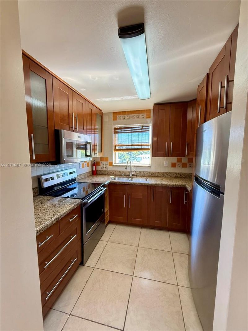 1236 Alton Rd, Unit 401, Miami Beach, FL 33139 Photo
