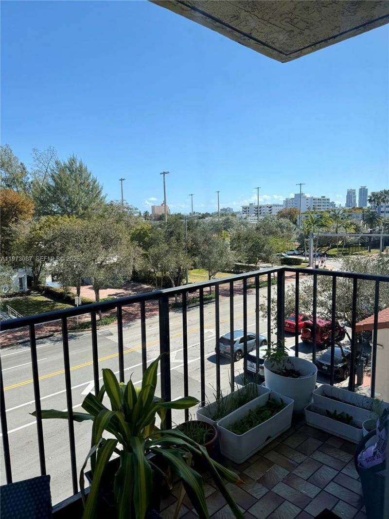 1236 Alton Rd , Unit 401, Miami Beach, FL 33139 Photo