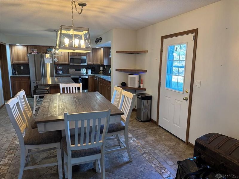 800 Mckees Mill Run, New Carlisle, OH 45344 Photo 14