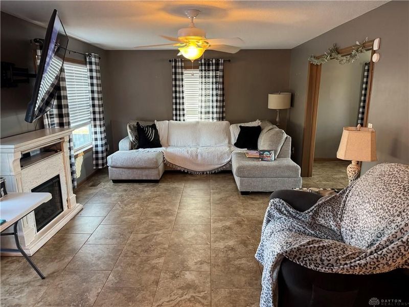 800 Mckees Mill Run, New Carlisle, OH 45344 Photo 15