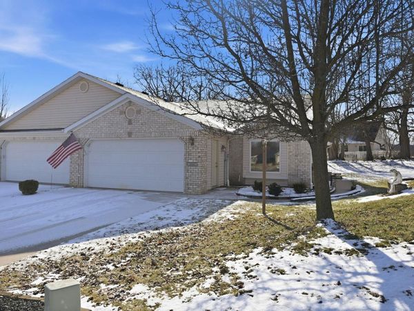 2045 Connors Court, Warsaw, IN 46580