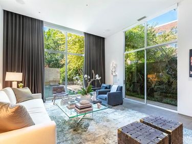 2845 Lee Street, Dallas, TX 75206