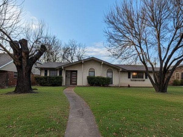 2917 Abston Drive, Mesquite, TX 75150