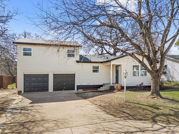 740 Shady Lane, Hurst, TX 76053