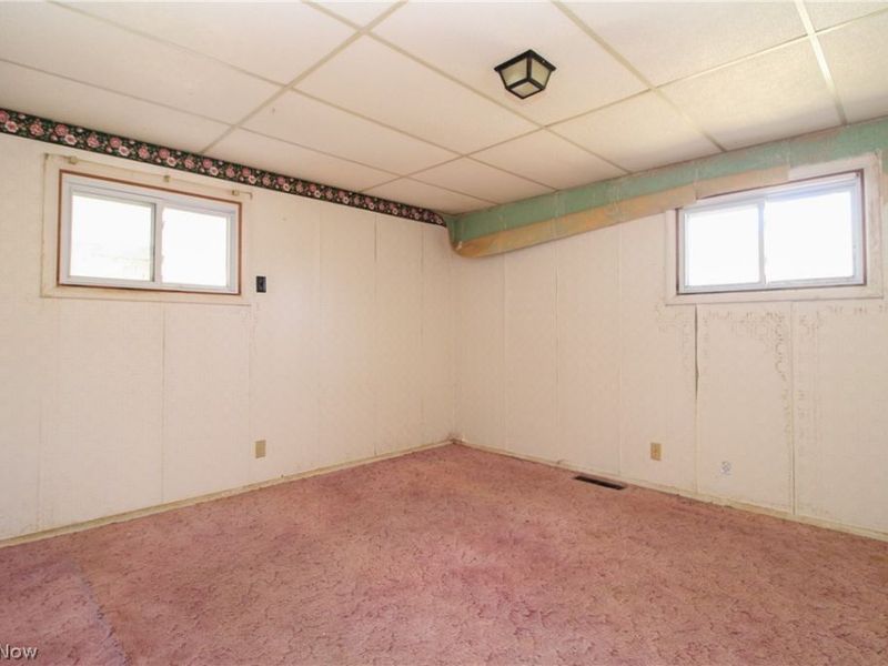 17638 Laurel Avenue, Lake Milton, OH 44429 Photo 8