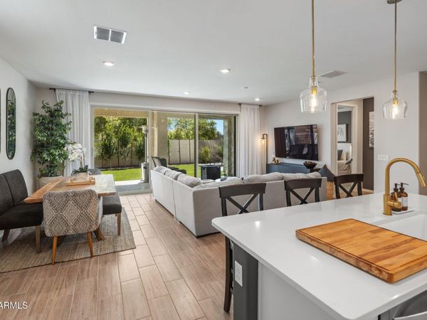 621 E Buckingham Avenue, Gilbert, AZ 85297