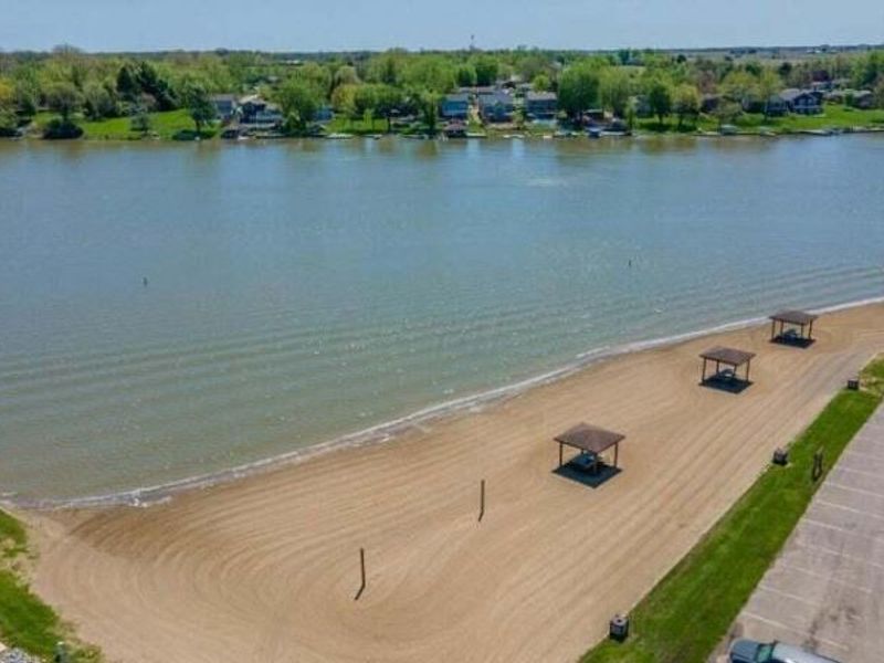 1730 W Choctaw Drive, London, OH 43140 Photo 7