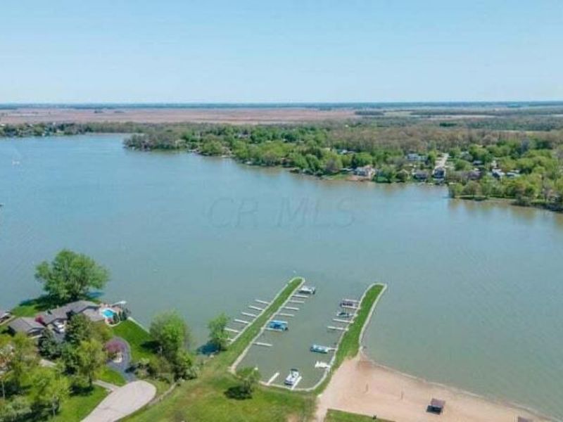 1730 W Choctaw Drive, London, OH 43140 Photo 8