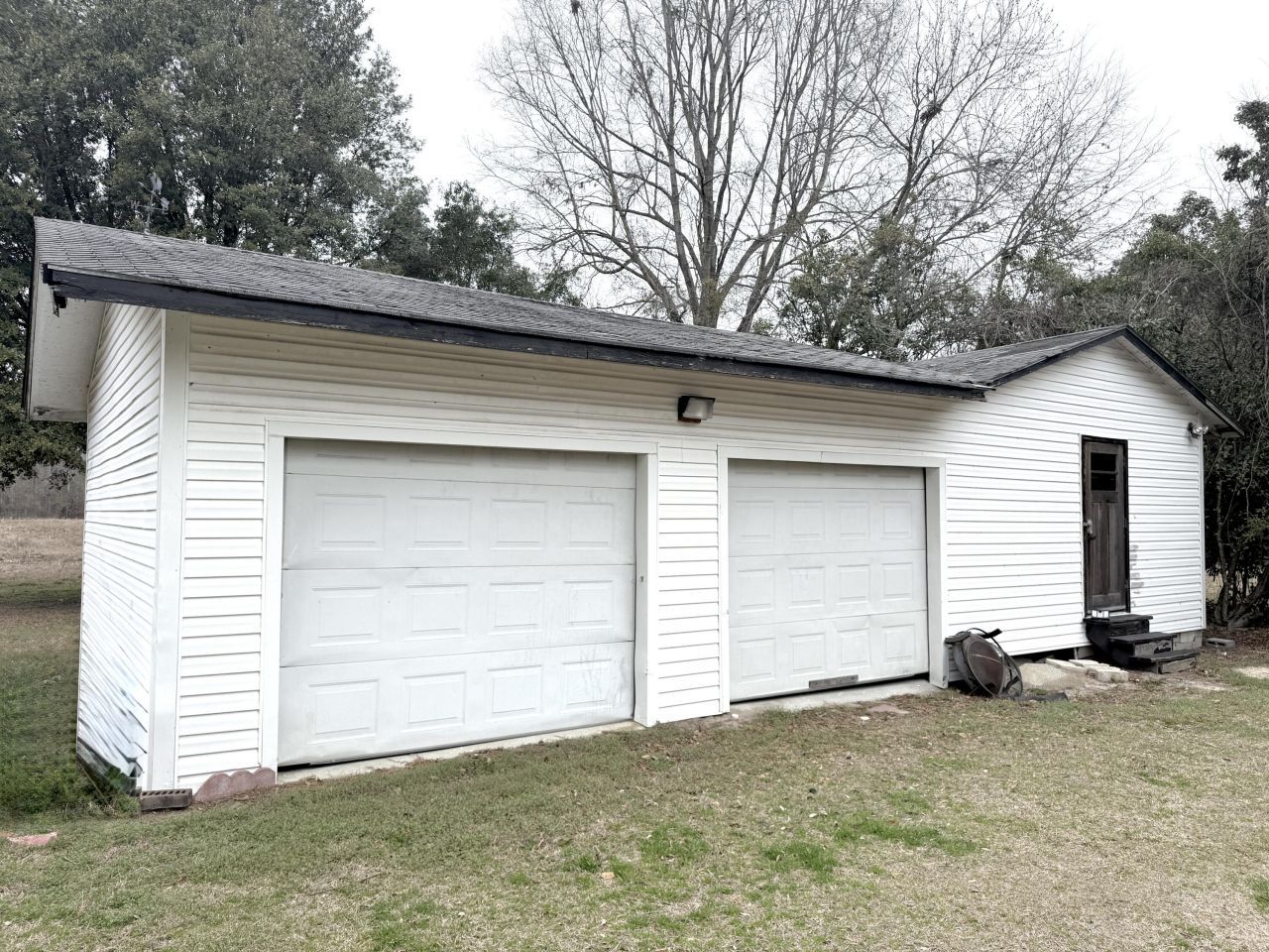 1390 Brantley Avenue Photo 18