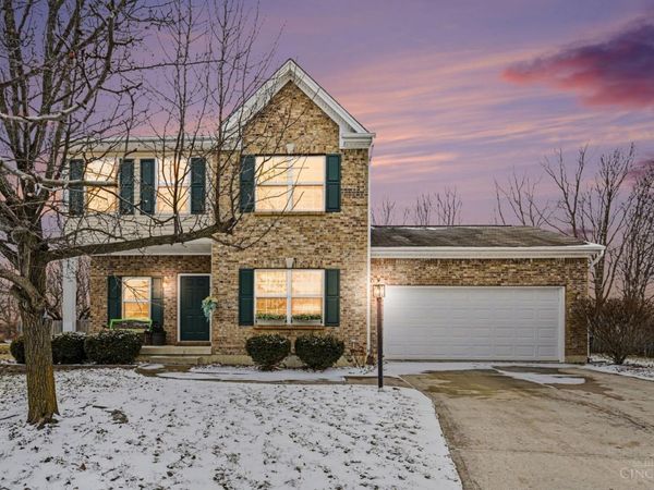 2880 Manor Court, Troy, OH 45373
