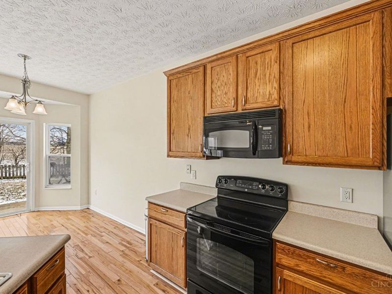 2880 Manor Court, Troy, OH 45373 Photo 11