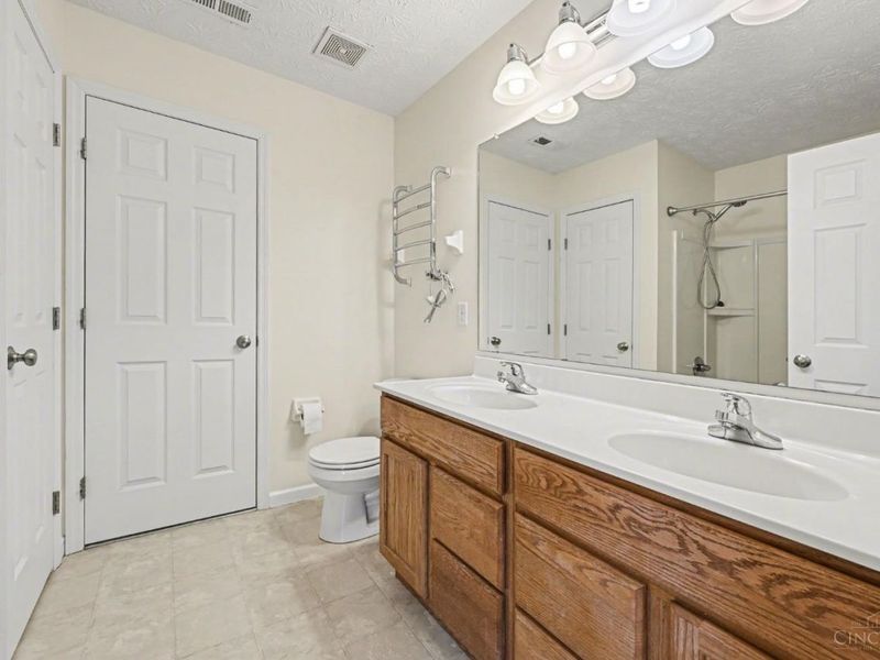 2880 Manor Court, Troy, OH 45373 Photo 17