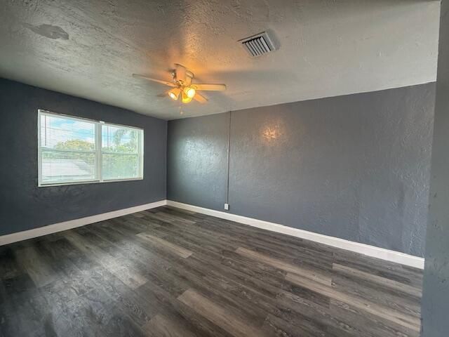 1913 Division Avenue, West Palm Beach, FL 33407 Photo