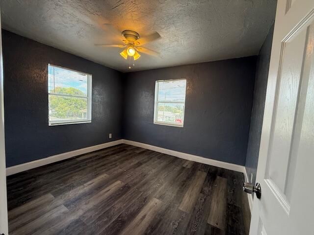 1913 Division Avenue, West Palm Beach, FL 33407 Photo