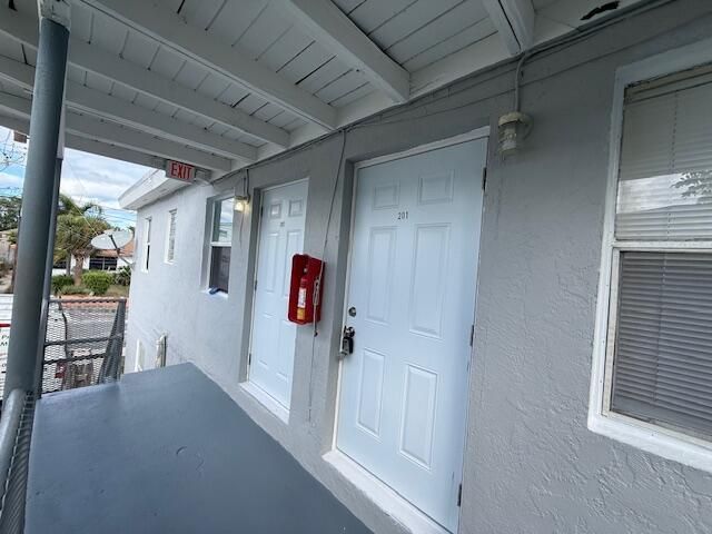 1913 Division Avenue, West Palm Beach, FL 33407 Photo