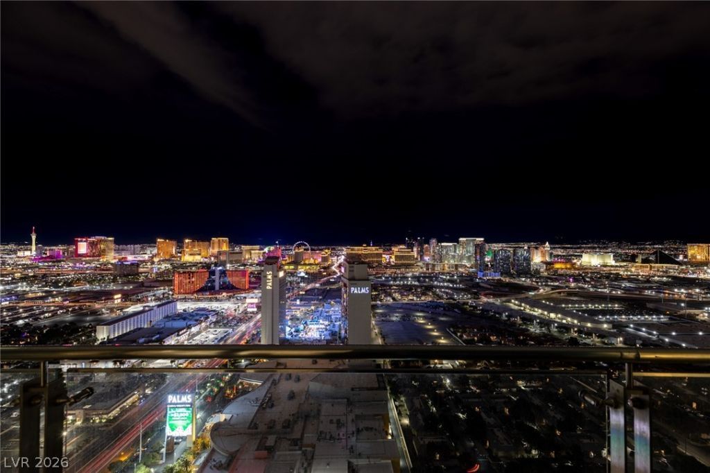 4381 W Flamingo Road, Las Vegas, NV 89103