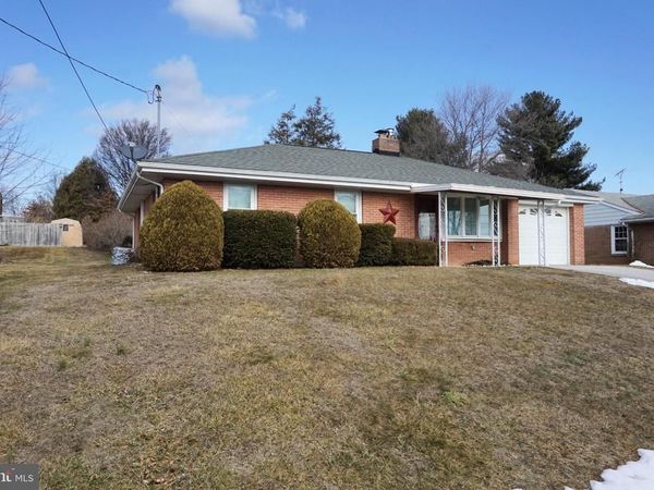 3977 BAHN AVENUE, YORK, PA 17408