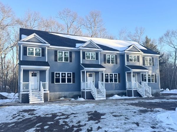40 Filipe Way, Unit B, Taunton, MA 02780