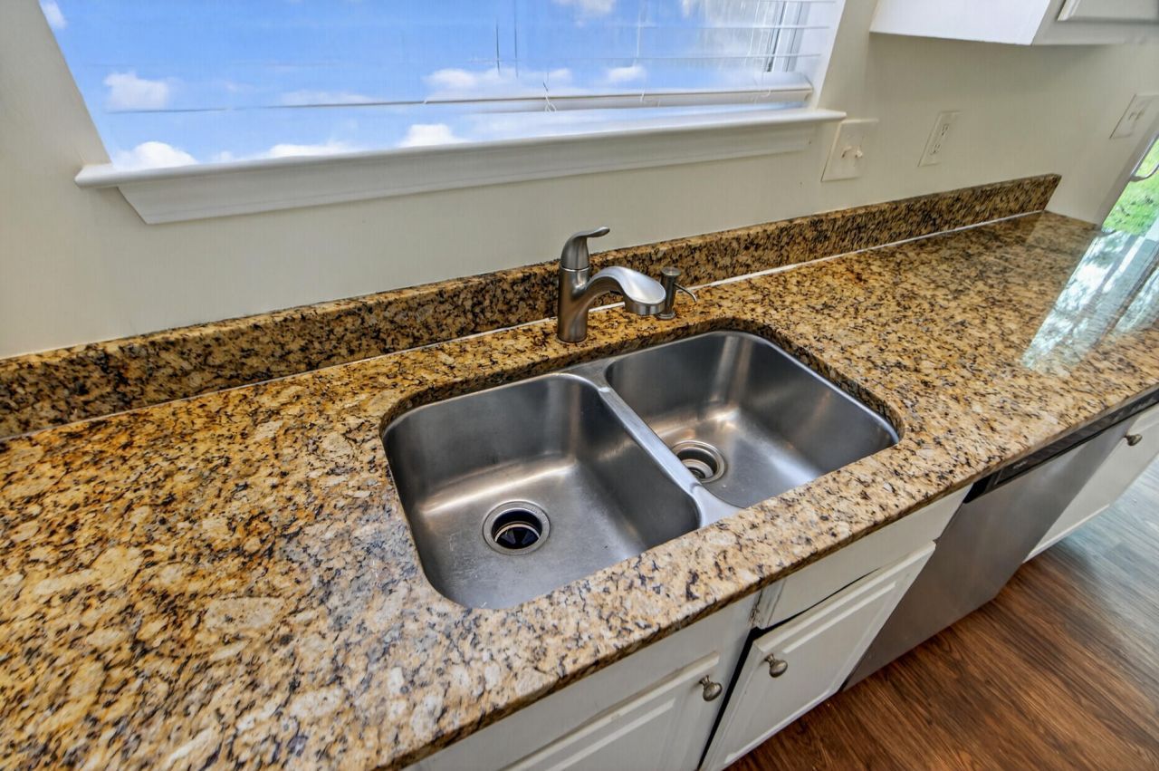 113 Education Boulevard Photo 9