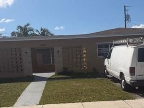 11000 SW 176th St , Miami, FL 33157