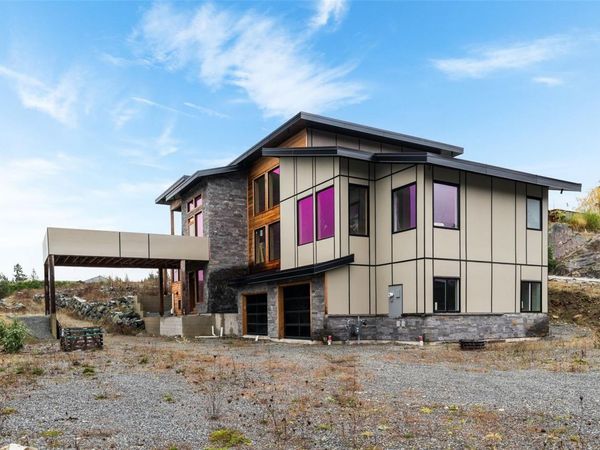 654 SENTINEL Dr, Mill Bay, BC V8H 1H7