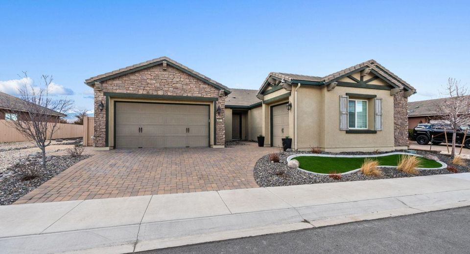9811 Dyevera Lane, Reno, NV 89521 Photo