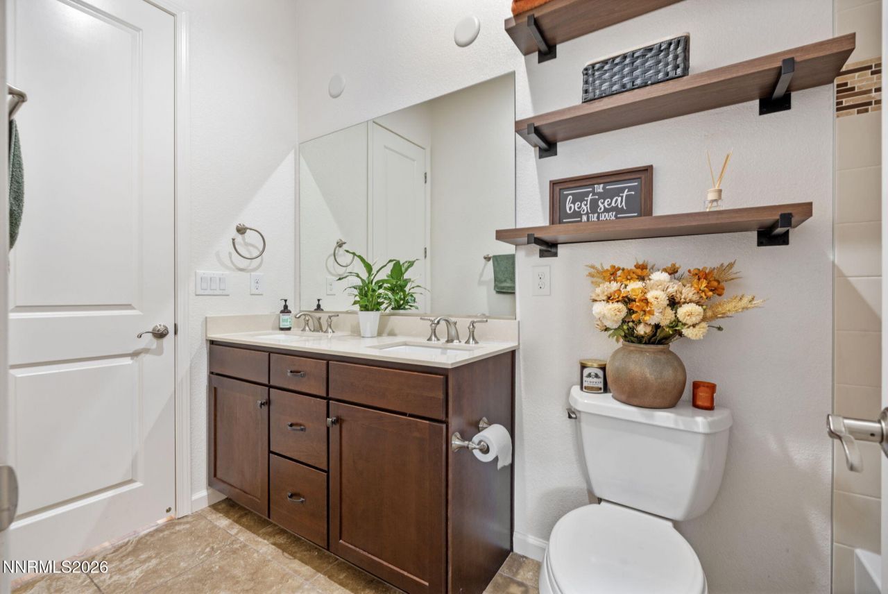 9811 Dyevera Lane, Reno, NV 89521 Photo