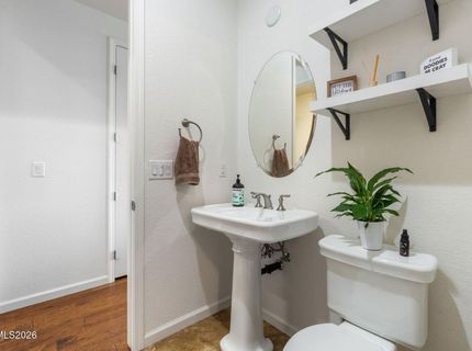 9811 Dyevera Lane, Reno, NV 89521 Photo