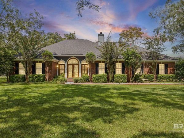 7630 Deakle Lane, Irvington, AL 36544