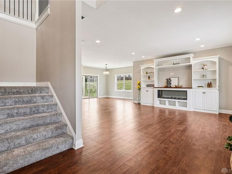 9971 Stonemeade Way, Dayton, OH 45458 Photo 13