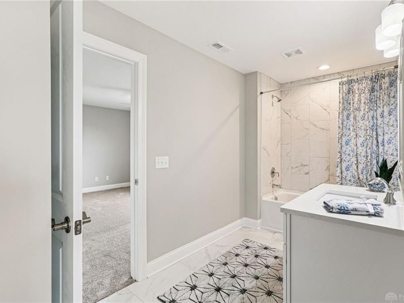 9971 Stonemeade Way, Dayton, OH 45458 Photo 45