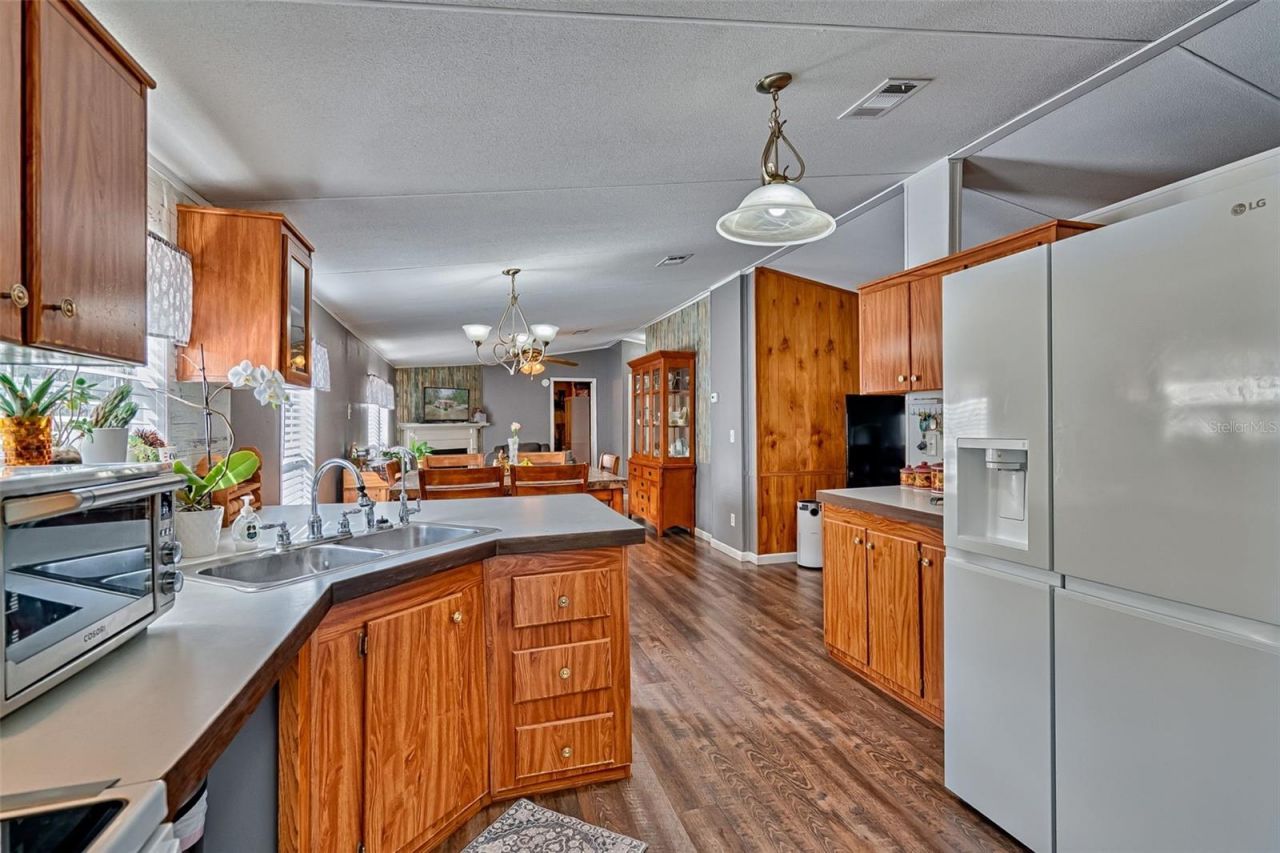 664 NE 748th Avenue , Old Town, FL 32680 Photo