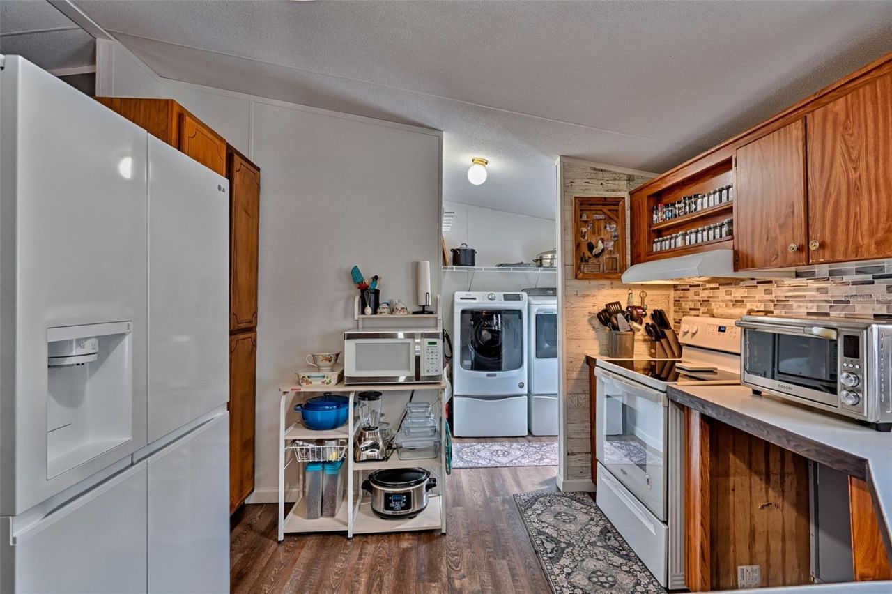 664 NE 748th Avenue , Old Town, FL 32680 Photo