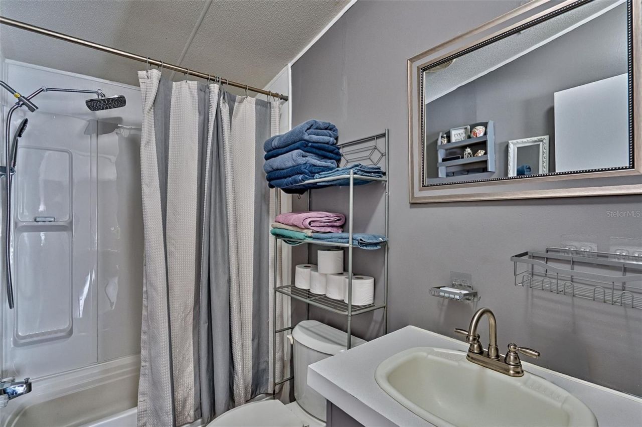 664 NE 748th Avenue , Old Town, FL 32680 Photo