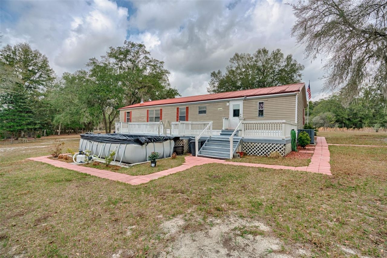 664 NE 748th Avenue , Old Town, FL 32680 Photo