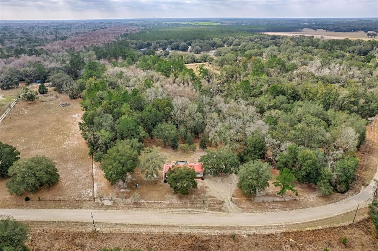 664 NE 748th Avenue , Old Town, FL 32680 Photo