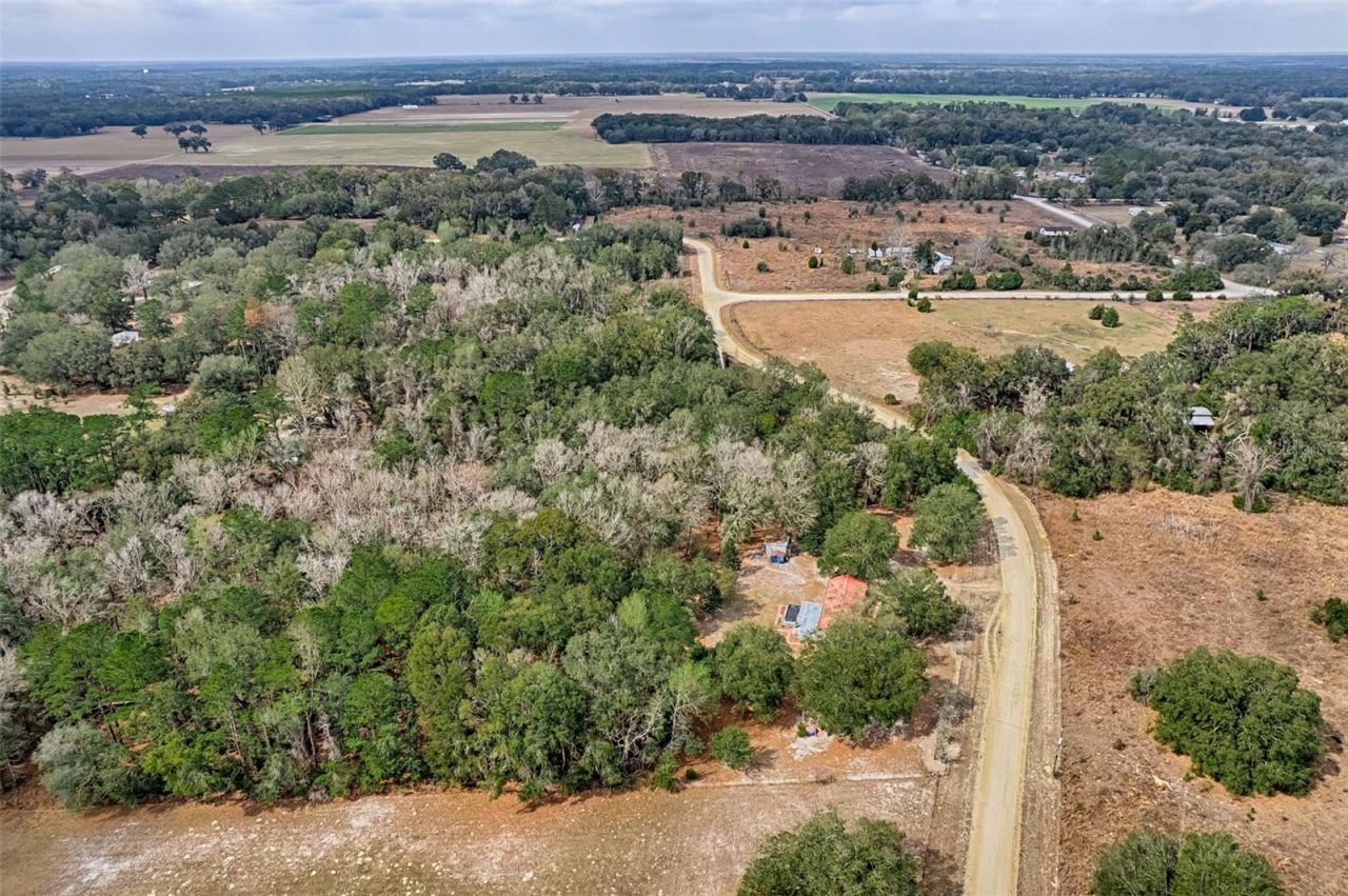 664 NE 748th Avenue , Old Town, FL 32680 Photo