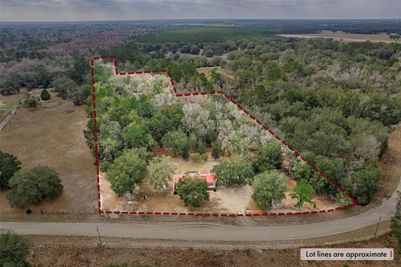 664 NE 748th Avenue , Old Town, FL 32680 Photo