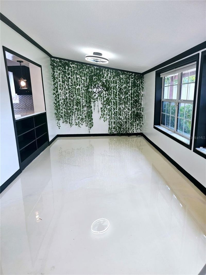 5564 N 63rd Way N, Saint Petersburg, FL 33709 Photo