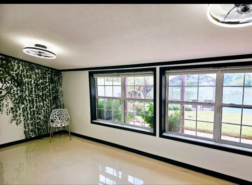 5564 N 63rd Way N, Saint Petersburg, FL 33709 Photo