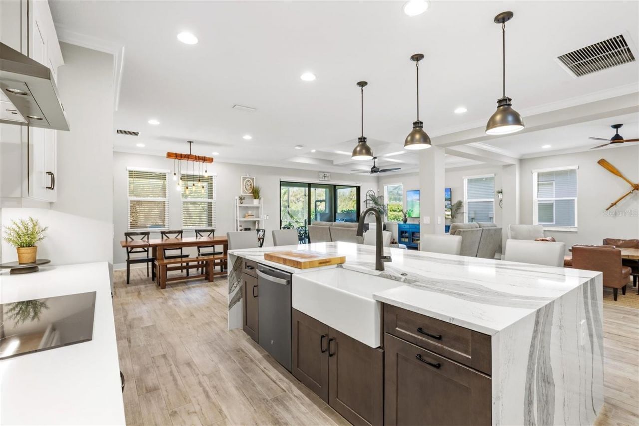 12709 Lateral Root Drive, Sarasota, FL 34238 Photo